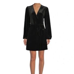 Chic Long Sleeve Black Dress